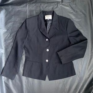 Women’s suit jacket